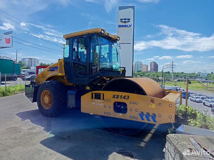 Дорожный каток XCMG XS143, 2023