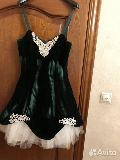 Вечернее платье