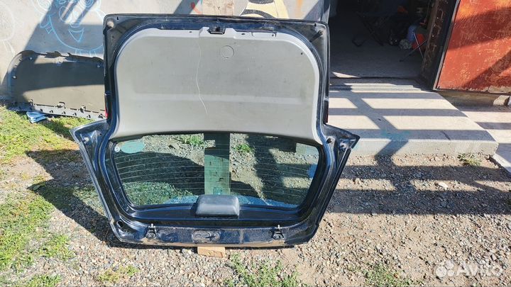 Продам Запчасти для Mazda Demio