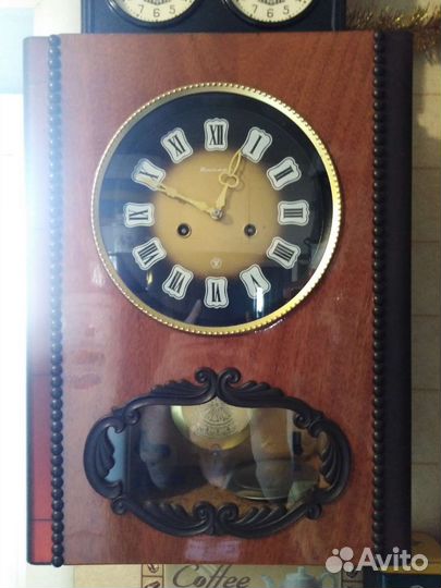 Часы янтарь с боем