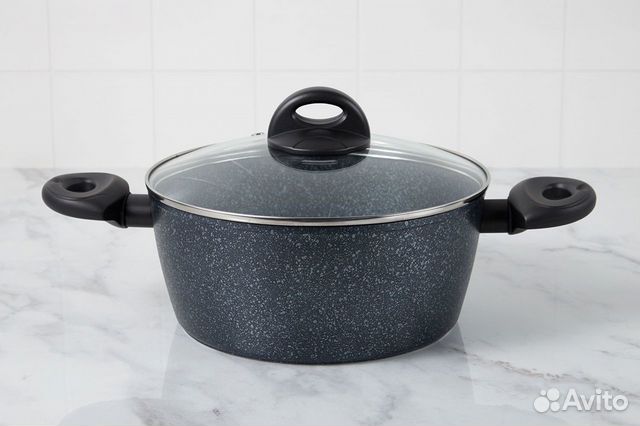 Кастрюля фирменная с крышкой moulinvilla 4 л