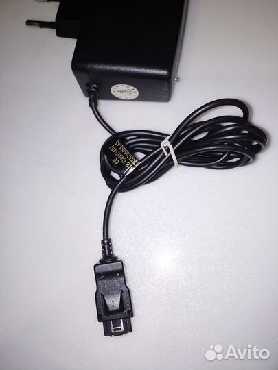 Зарядное устройство для телефона