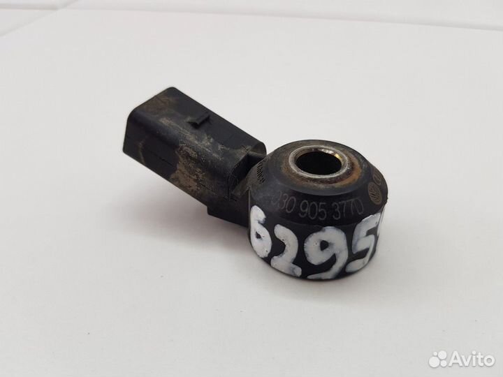 Датчик детонации (Skoda Octavia)