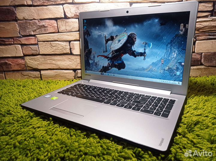 Мощный 12-гиговый Lenovo Core i5-7200 SSD GF 920MX