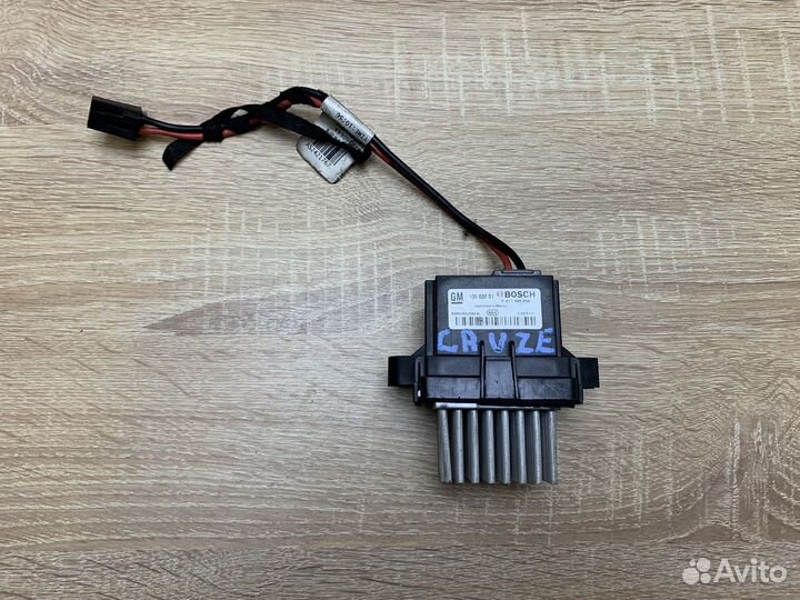 Резистор печки Chevrolet Cruze
