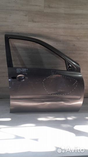 Дверь передняя правая LADA Granta C 2011 Ujlf