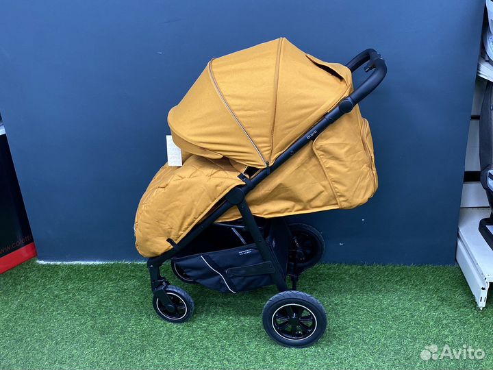 Коляска Carrello Bravo 2023 надувные колеса