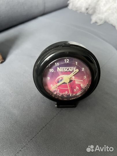 Часы 90-х годов