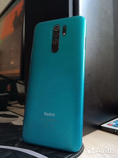 Samsung Galaxy A3 (2017) SM-A320F/DS, 2/16 ГБ