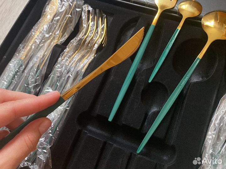 Набор столовых приборов новый на 6 человек