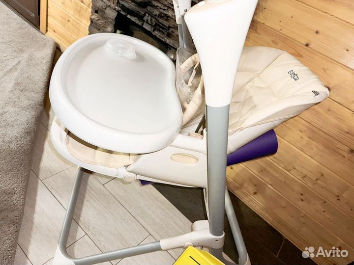 Стульчик для кормления и качели