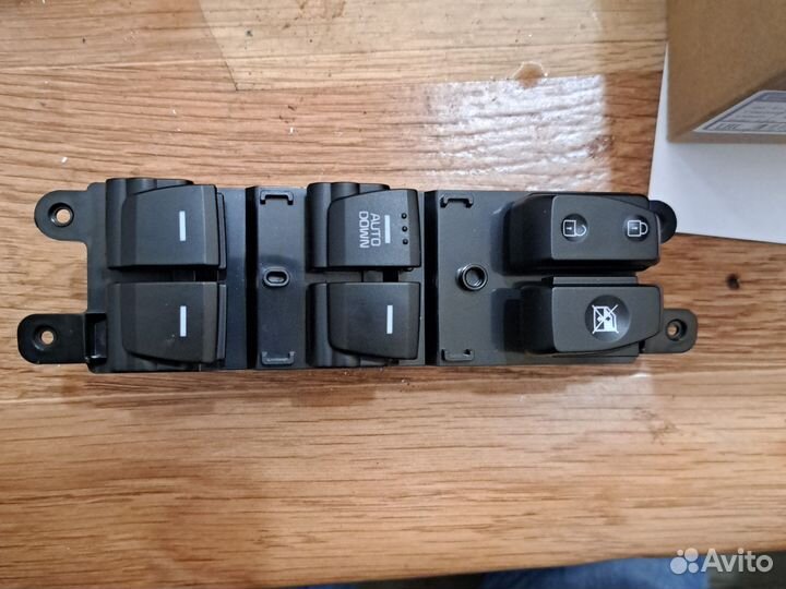 Кнопка стеклоподъемника хундай гретта