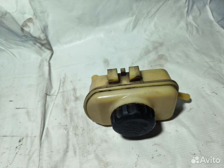 Бачок гур Daewoo Matiz