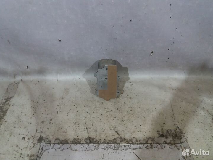 AudiA8 D3 02- Радиатор Масляный 27373