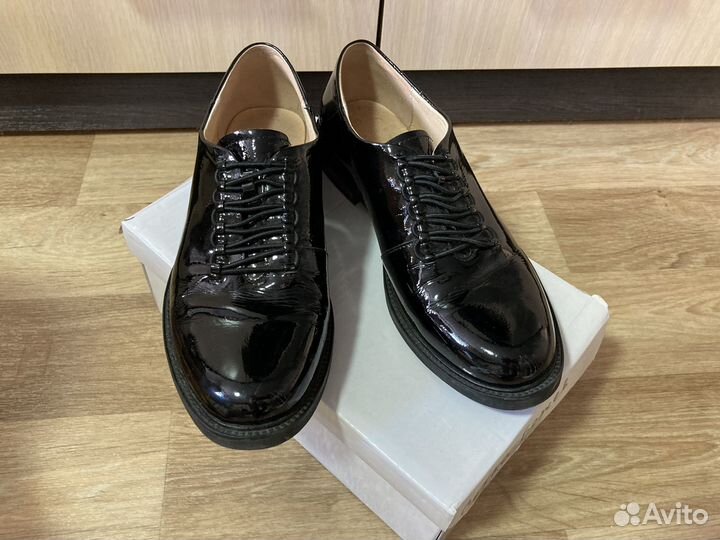 Ботинки женские