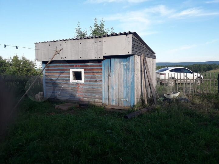 Дом 37 м² на участке 25 сот.