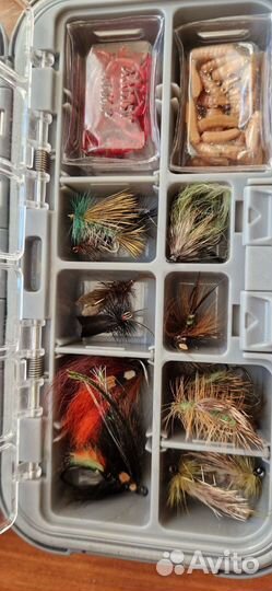 Коробка с мухами