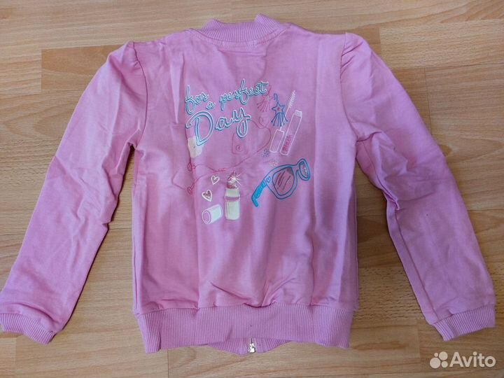 Продам одежду для девочки новую