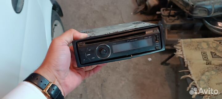 Магнитола sony