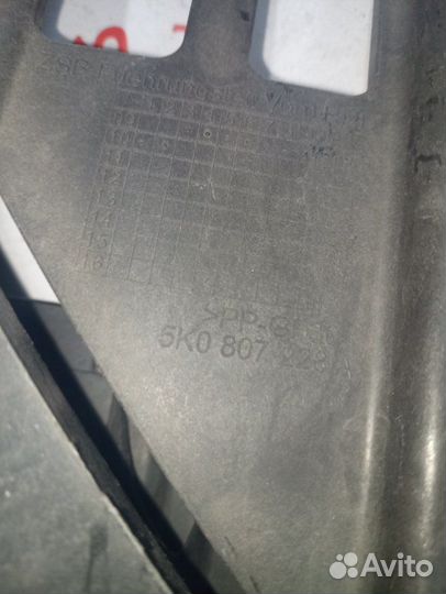 Крепление фары переднее Volkswagen Golf 6 CAV 2009