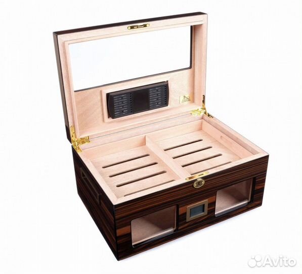 Хьюмидор Lubinski на 100 сигар cо стеклом