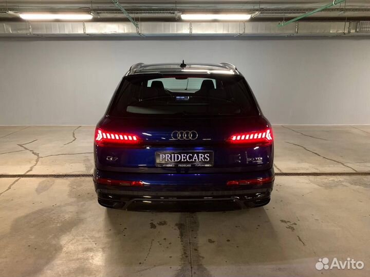 Audi Q7 3.0 AT, 2023, 5 км