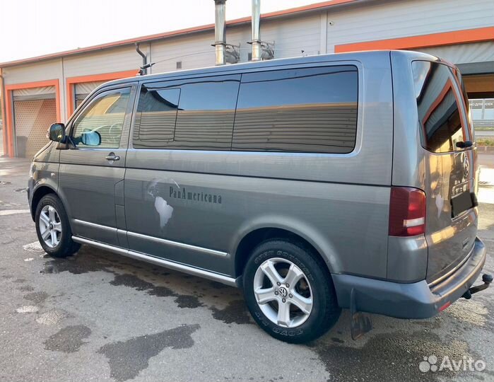 Volkswagen Multivan 2.0 МТ, 2011, 261 000 км