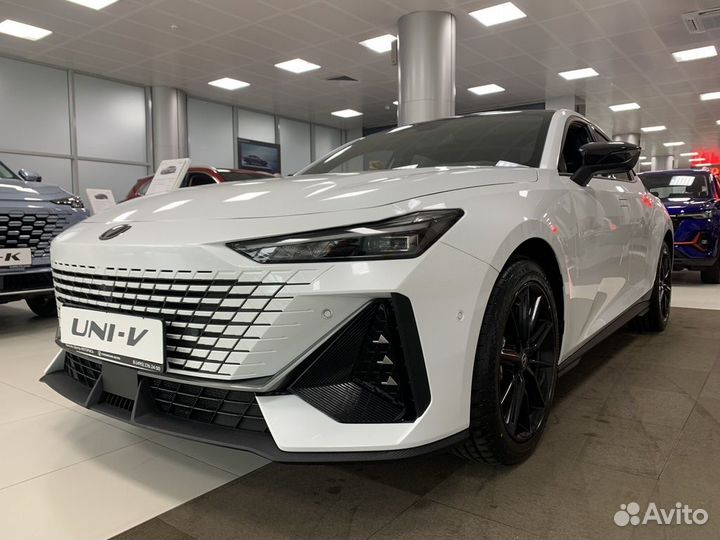 Changan UNI-V 1.5 AMT, 2023