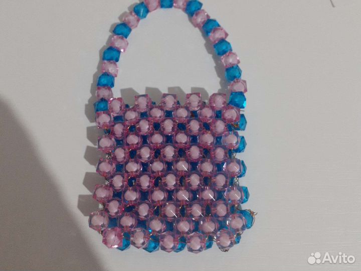 Сумка из бисера ручной работы