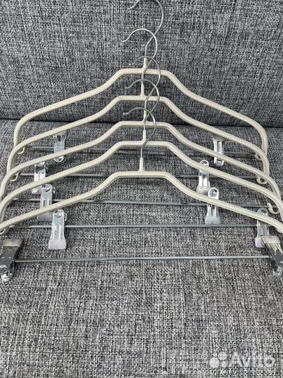 Вешалки плечики