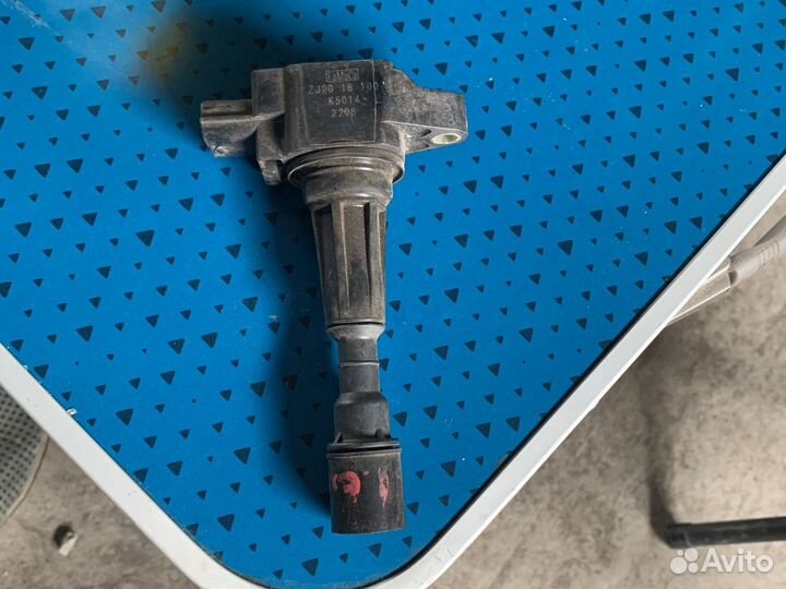 Катушка зажигания Мазда 1.6