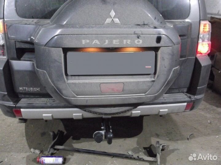 Фаркоп Трейлер 7120 Mitsubishi Pajero 4 2007
