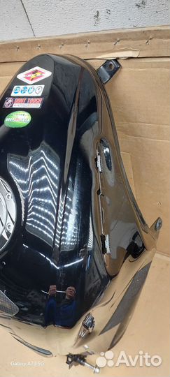 Бензобак honda VFR 1200
