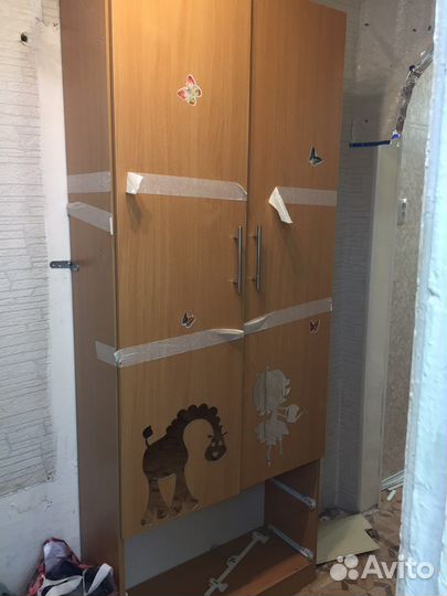 Шкаф для прихожей