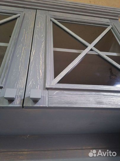 Буфеты и серванты