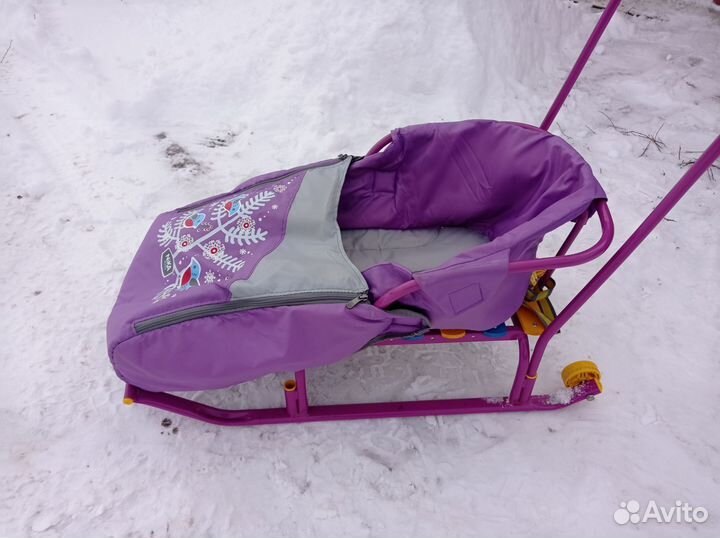 Санки коляска nika с чехлом на ноги