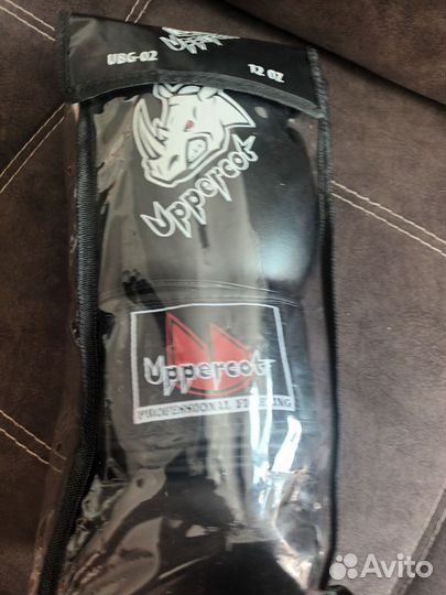 Боксерские перчатки 12 oz