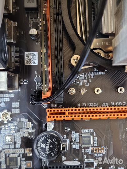 Комплект X99 Xeon E5 2660v3 10 ядер+16 Gb DDR4+Кул