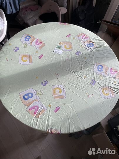 Простынь на резинке в круглую кроватку, детскую