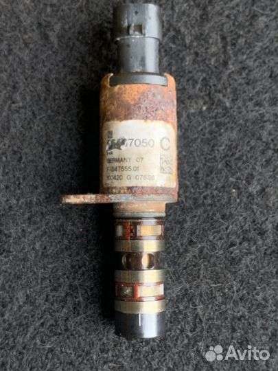 Клапан изменения фаз грм Opel Vectra C Z18XER 2010