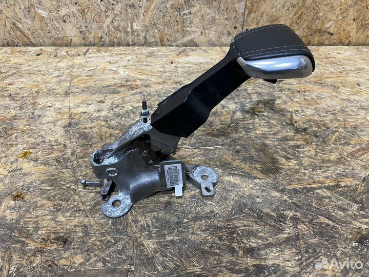 Механизм ручника Peugeot 2008 2014 98067000ZQ