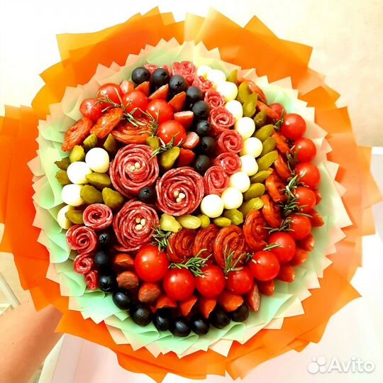 Мужской букет из колбасы