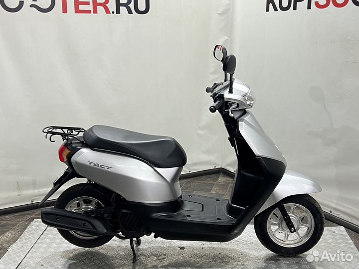 Скутер Honda Tact