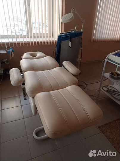 Кресло косметологическое с электроприводом