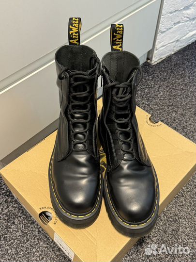 Dr.Martens Jarrick Smooth Leather Platform Boots