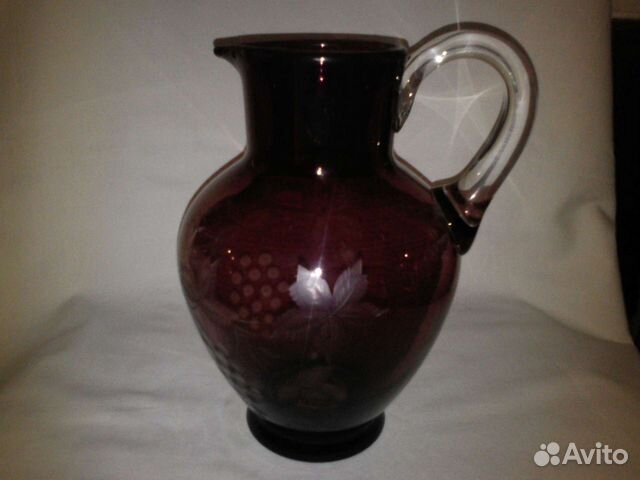 Кувшин марганцевое стекло