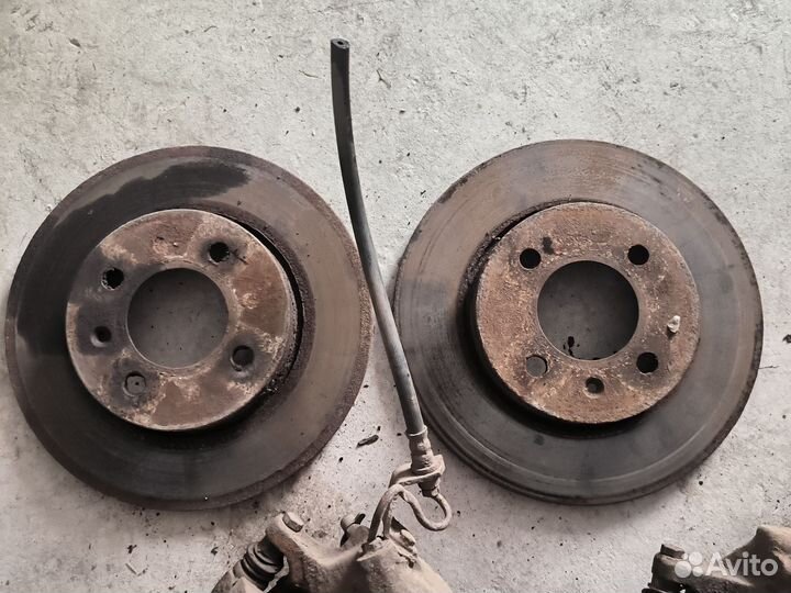 Тормозные диски суппорта на passat b3
