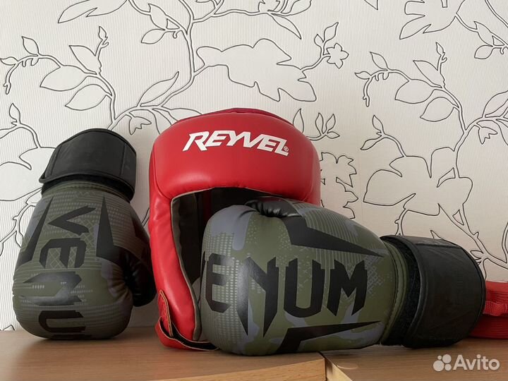 Перчатки,шлем