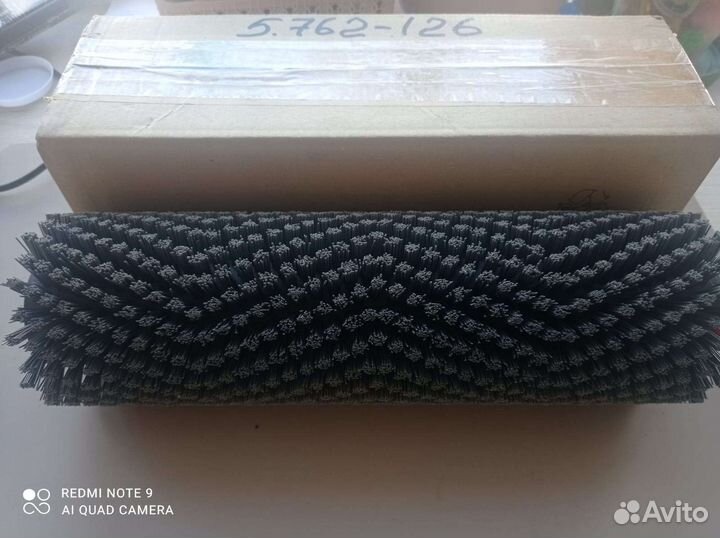 5.762-126.0 Цилиндрическая щетка жесткая, 320 мм