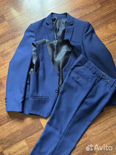 Школьный костюм для мальчика 134 синий